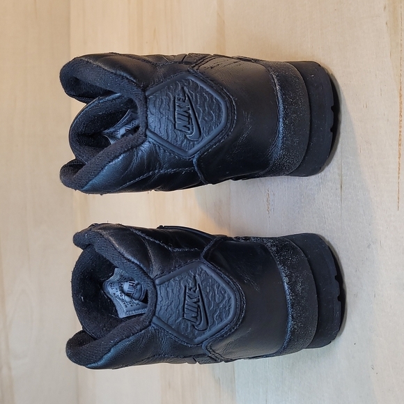 Nike Goadome Black Leather Kids Boots  314610-002 - Picture 7 of 11